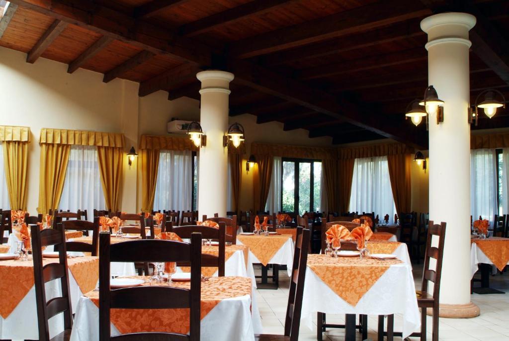 Hotel Fortezza أربورْيا المظهر الخارجي الصورة